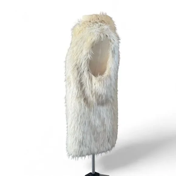 Rachel Zoe Women’s Faux Fur Vest Ivory Cream Sleeveless hook closure Size L - Picture 4 of 8